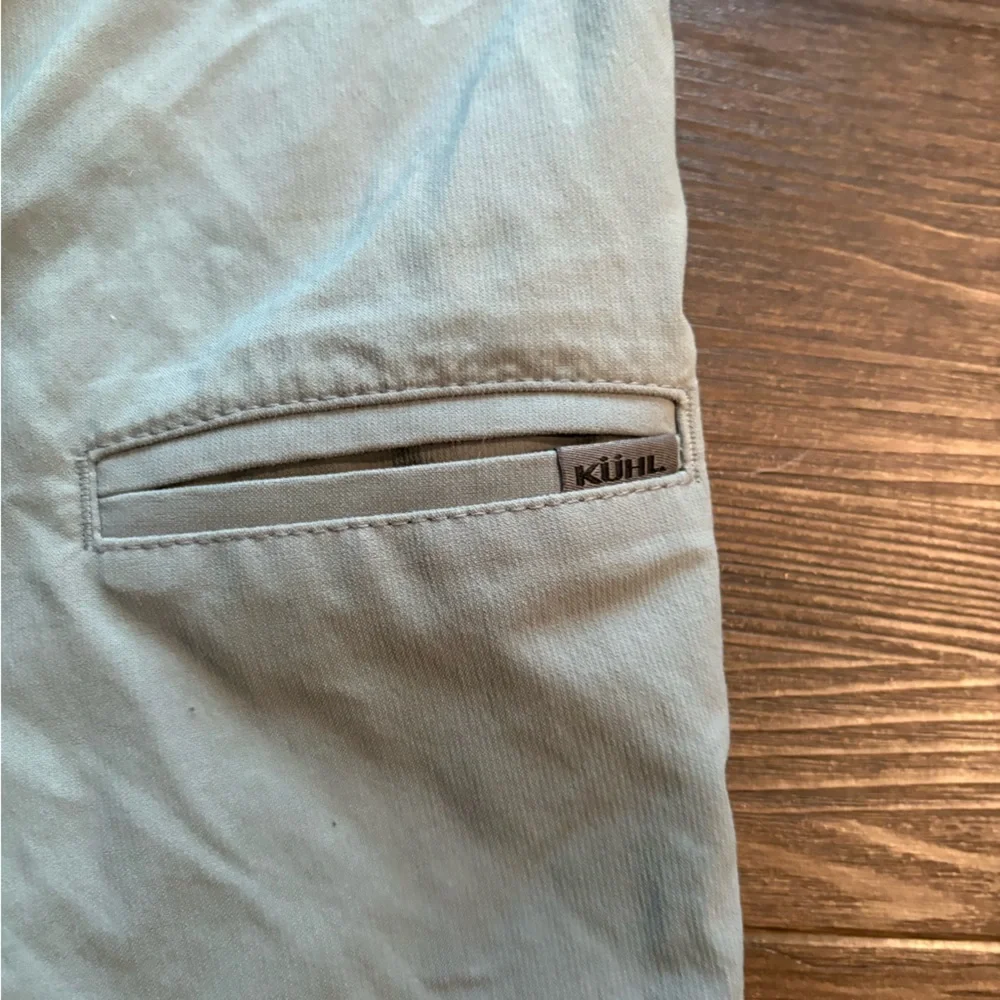 Kuhl Trekr 8” shorts light blue/green pull on‎ sz “large